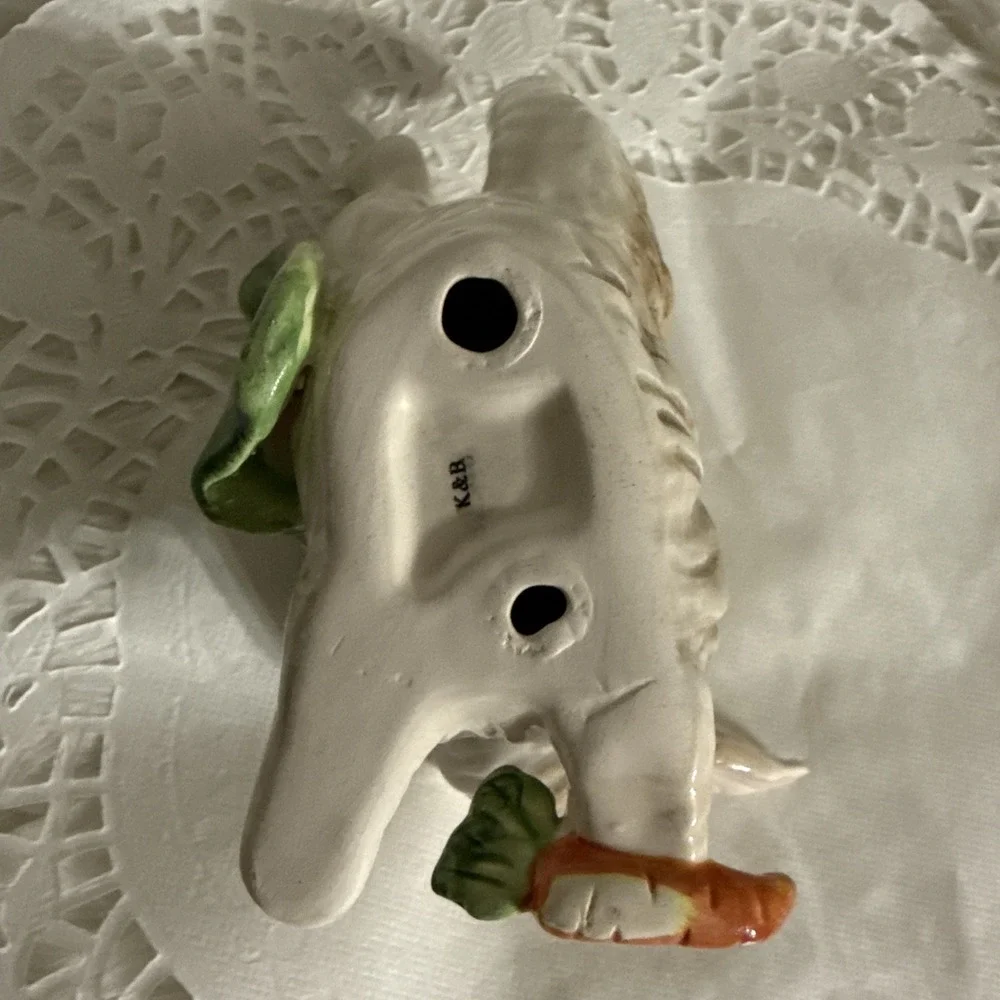 Vintage Kaldun & Bogle Country Rabbit Porcelain Bunny Figurine Retired 6